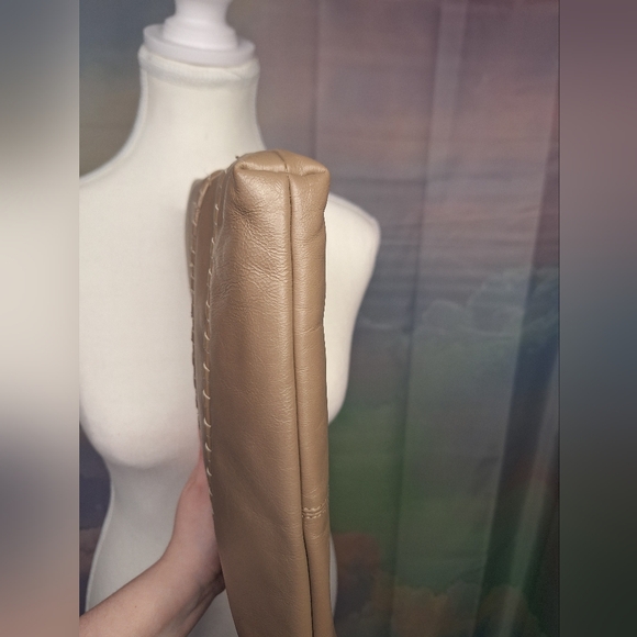 Vintage Toni Leather Tan Taupe Clutch With Crossbody Stap - Picture 3 of 14